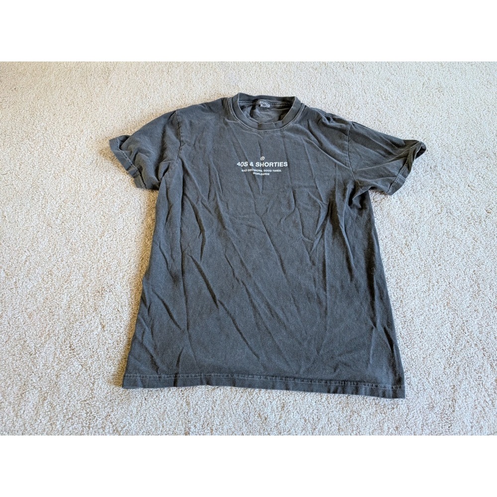 40s and Shorties Gray T-Shirt Womens Small Streetwear Graphic Tee
